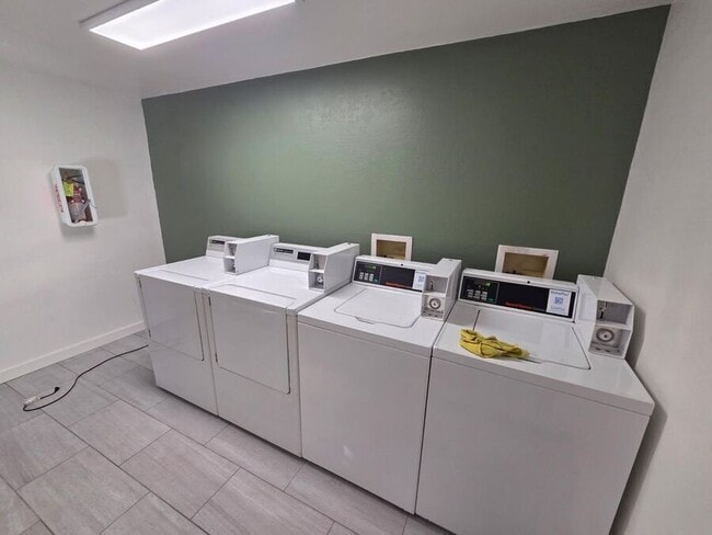 Foto del edificio - 2140 California St