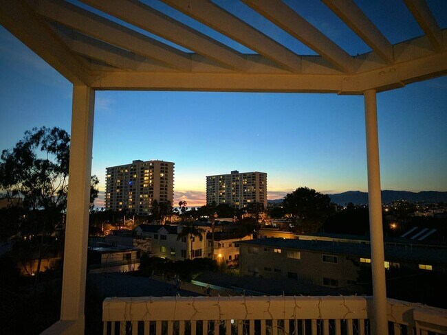 Foto del edificio - 3002 3rd St