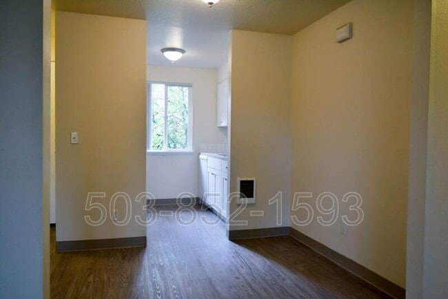 Foto del edificio - 20125 SW Tualatin Valley Hwy