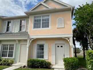 Building Photo - 16703 Hemingway Dr