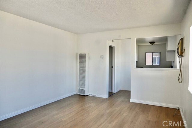 Foto principal - 5178 Canoga St
