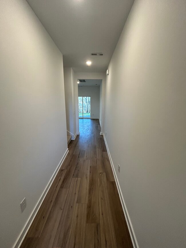 Foto del edificio - 700 Dreamers Private Ln