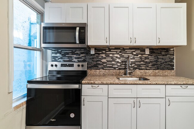 Building Photo - 4136 Pennsgrove St