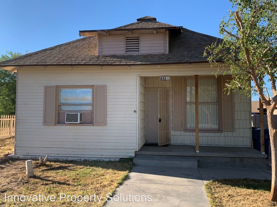 Primary Photo - 3 br, 1.5 bath House - 316 Cibola Dr