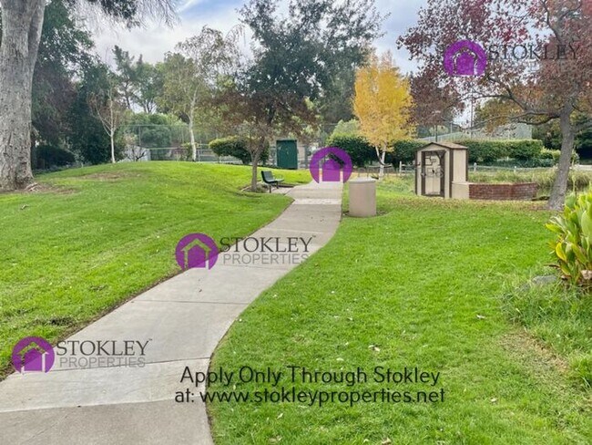 Building Photo - Stokley Properties Presents 1327 Waterfall...