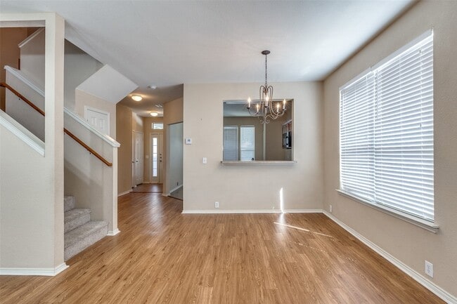 Building Photo - 10721 Traymore Dr
