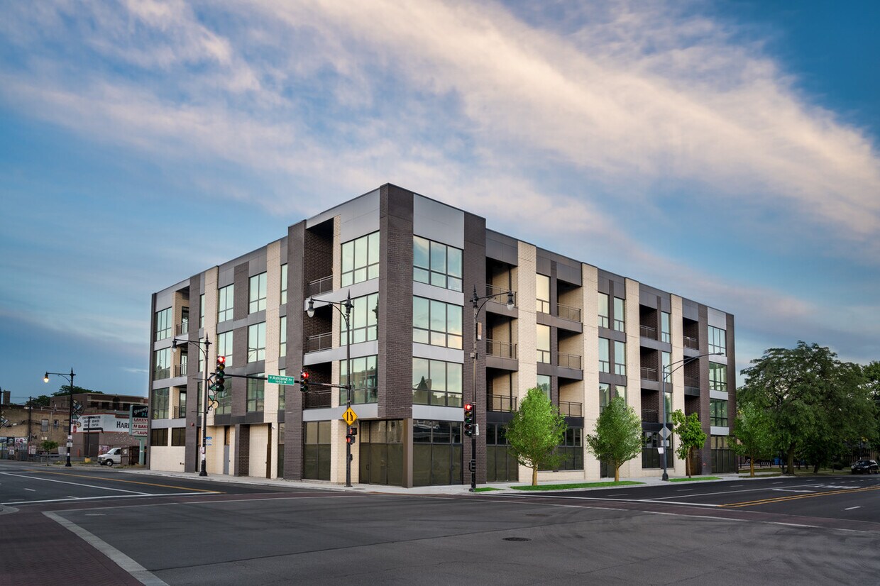 4747 N Ashland Fachada del hotel - LA LUX