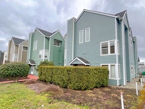 Building Photo - 1209 NW 85th St
