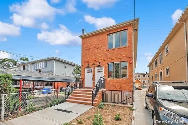 Foto principal - 1376 E 92nd St