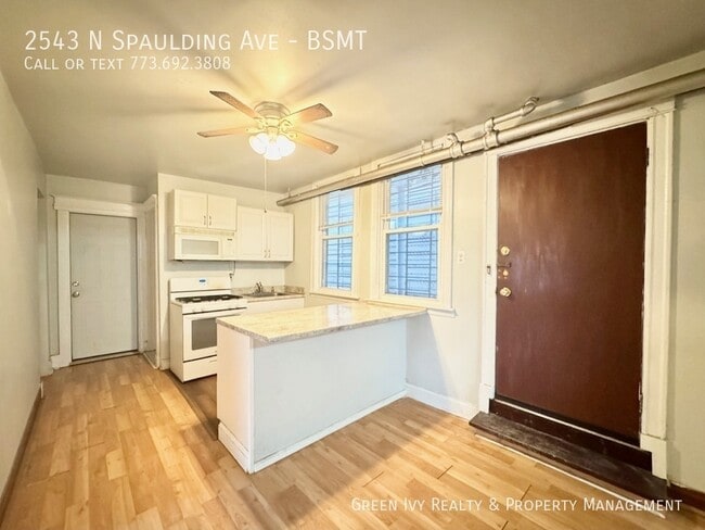Building Photo - 2543 N Spaulding Ave