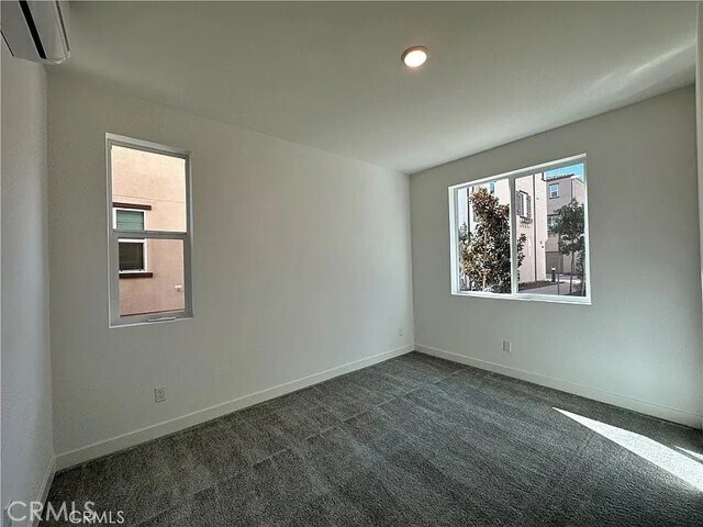 Foto del edificio - 2317 W Broadway