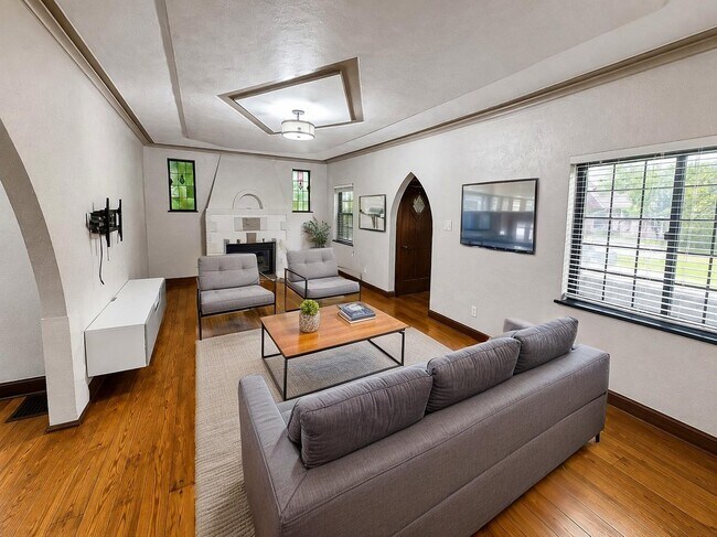 Foto del edificio - 823 Overlook Ave