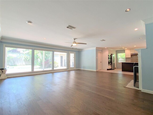 Foto del edificio - 139 Haversham Dr