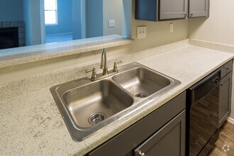 2BR, 2BA - Parkland - Timber Hollow