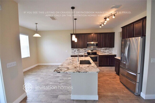 Foto del edificio - 612 Grassy Stone Dr