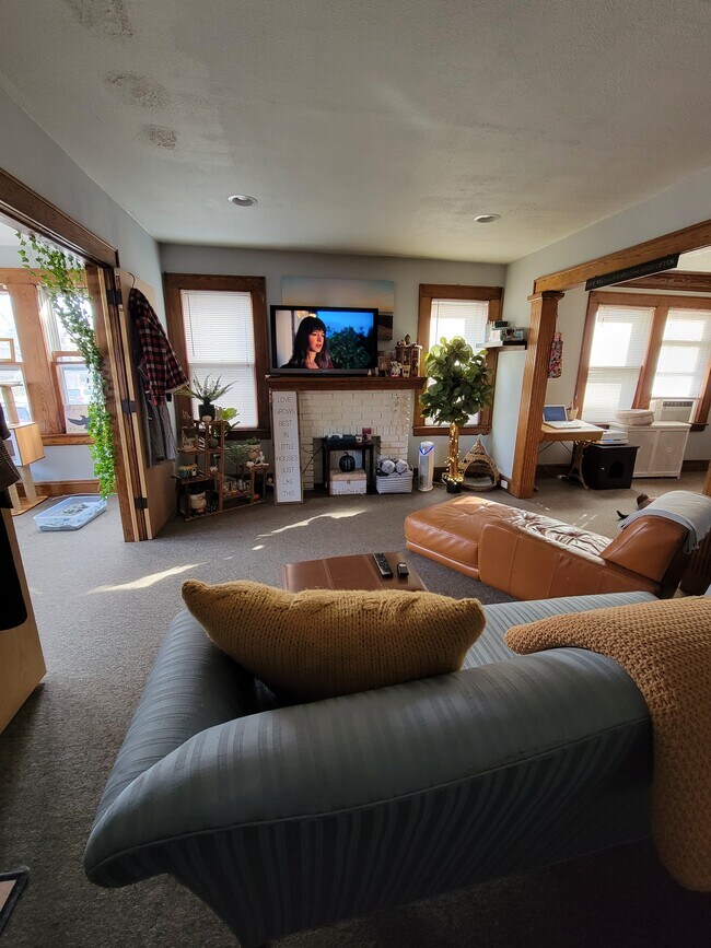 Foto del edificio - 239 Greylock Pkwy