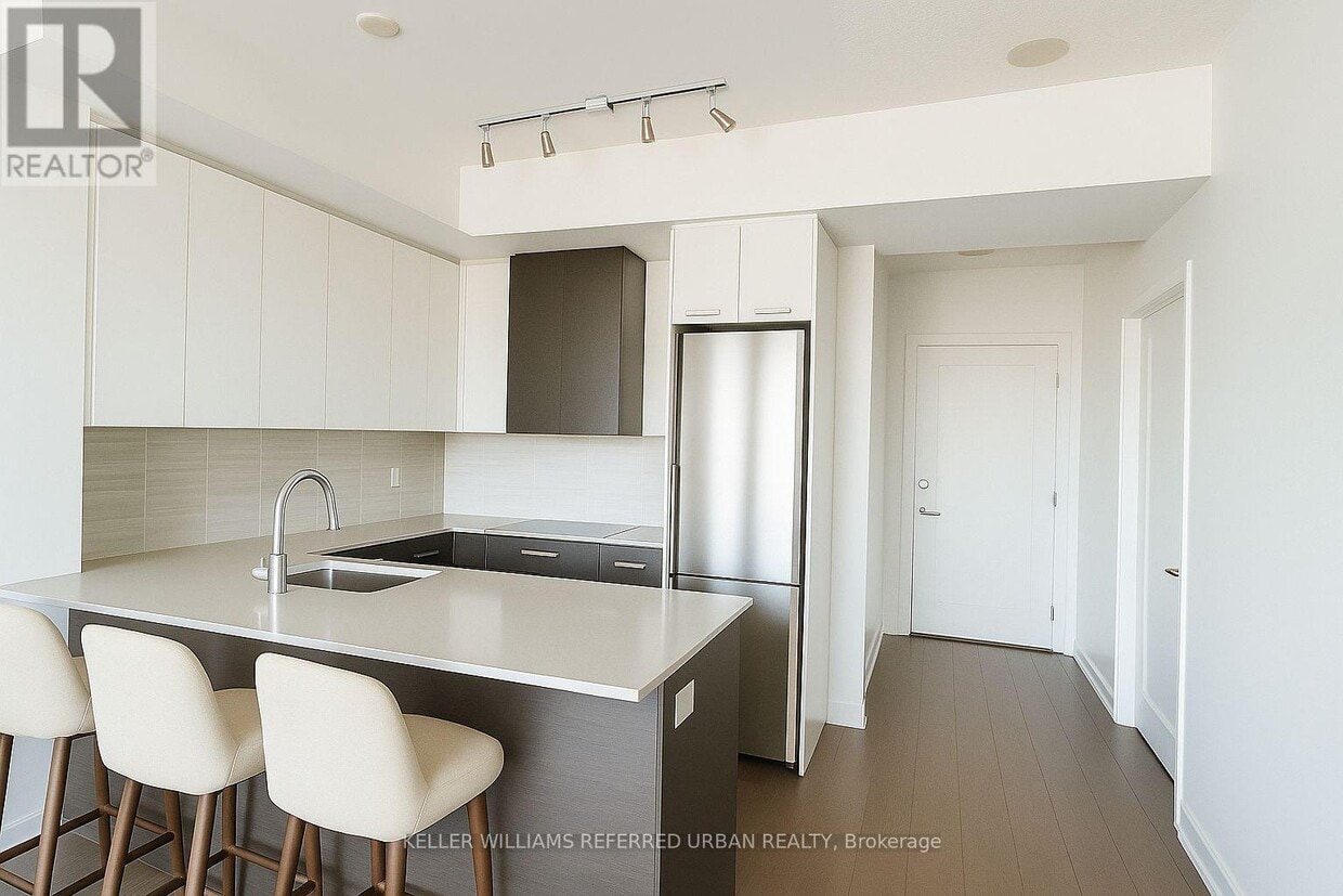 Photo principale - 1830 Bloor St W