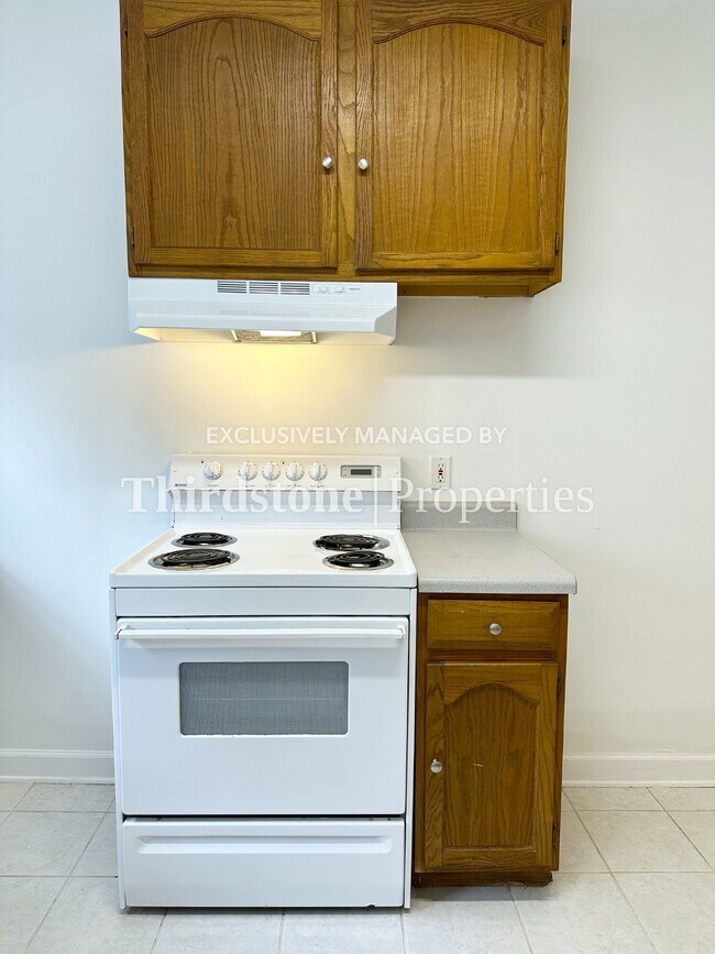 Foto del edificio - 2883 Selma St
