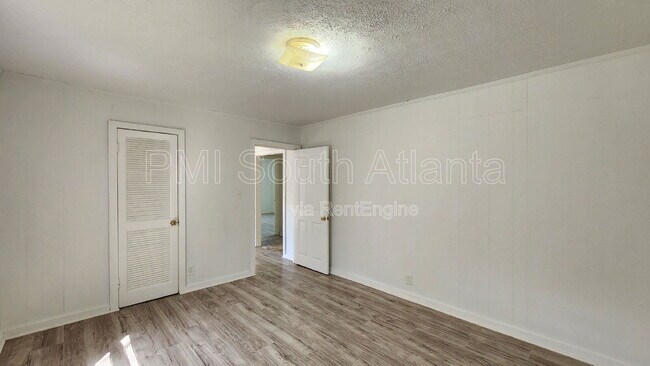 Foto del edificio - 140 Realty St