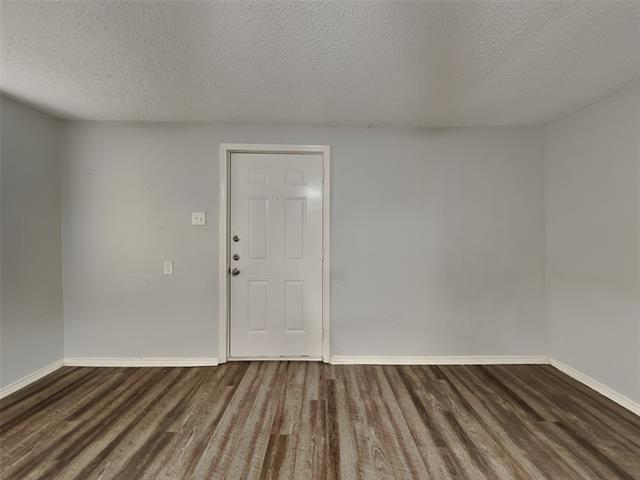 Foto del edificio - 1211 Country Club Rd
