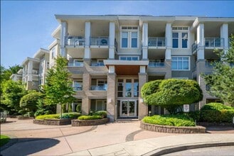 Building Photo - 15428 31st Ave