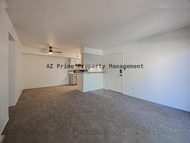 Foto del edificio - 2625 E Indian School Rd