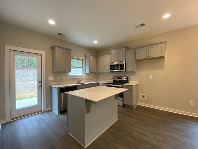 Building Photo - Great Home for Rent in Clay, AL!!! 1 MONTH...