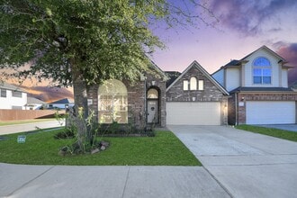 Building Photo - 13342 Southpoint Ln