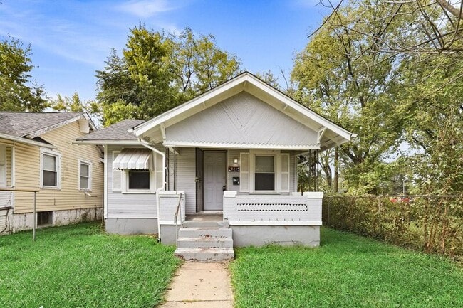 Photo - 941 Westwood Ave. House