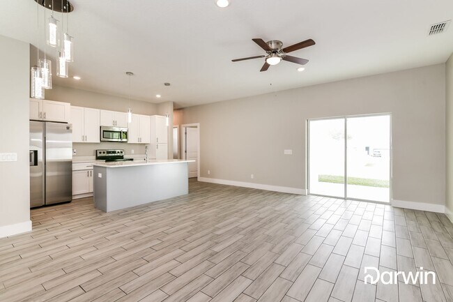 Building Photo - 325 Hibiscus Drive, Poinciana, FL 34759