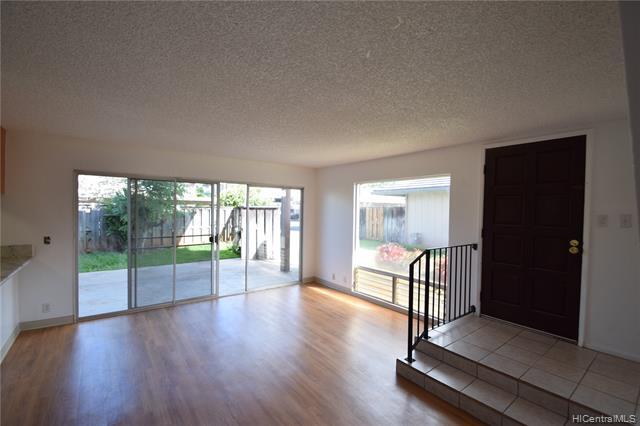 Foto del edificio - 94-836-836 Lelepua St