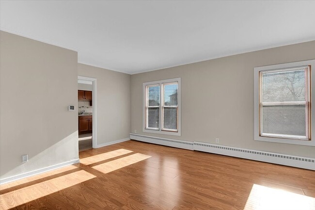 Building Photo - 17 S 4th Ave