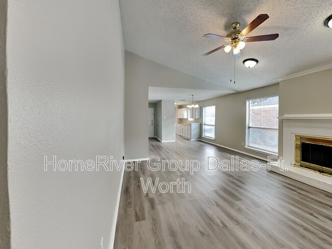 Foto del edificio - 1725 Lemonwood Cir