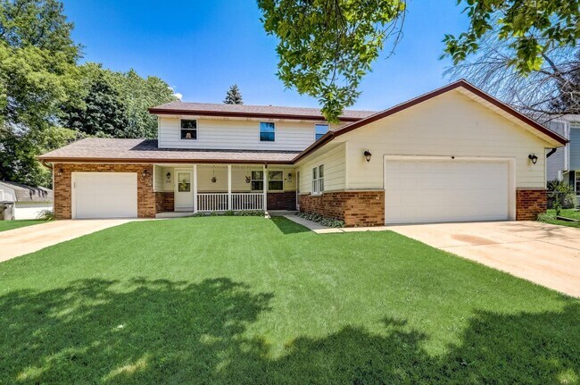 Foto del edificio - 113 S Grandview Blvd