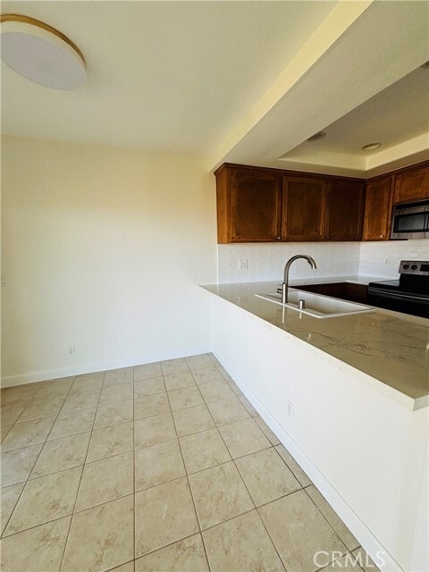 Building Photo - 33452 Cheltam Way