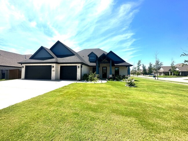 Building Photo - 4 Bedroom/ 3 Bathroom Home for Rent in Ben...
