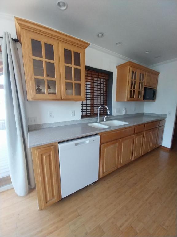 Foto del edificio - 1396 Shady Ln