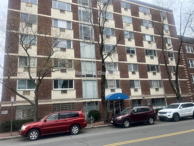 Foto del edificio - 287 Harvard St