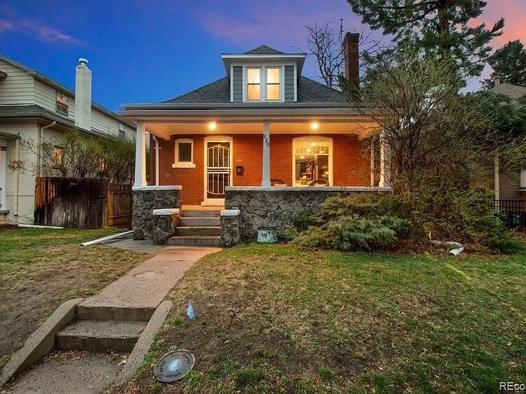 Foto principal - 220 S Emerson St
