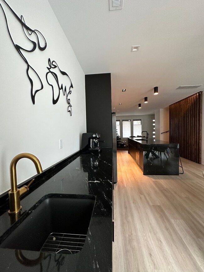 Wet Bar - Dining Room - 1713 M St NE