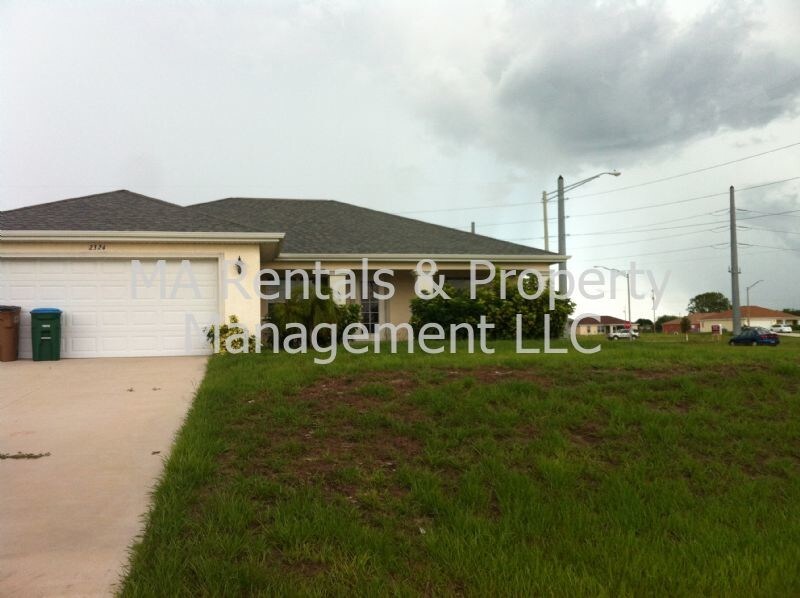 Foto principal - 2324 NE Juanita Pl