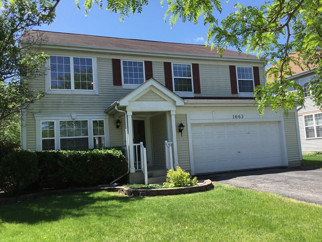 Primary Photo - 1663 Rosehall Lane