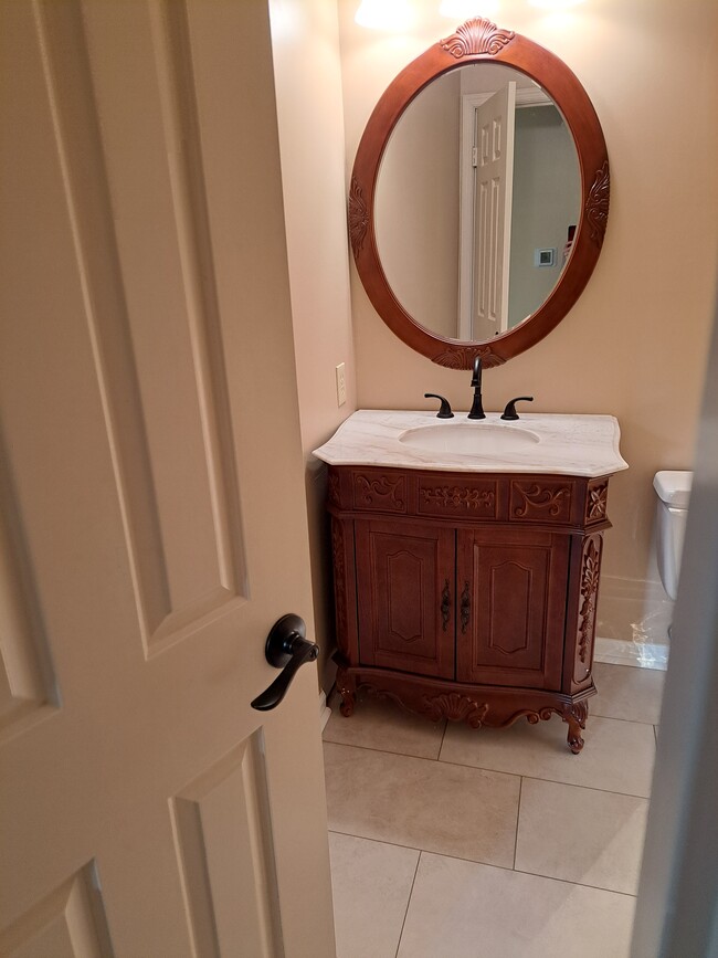 Powder Room - 1513 Country Rd