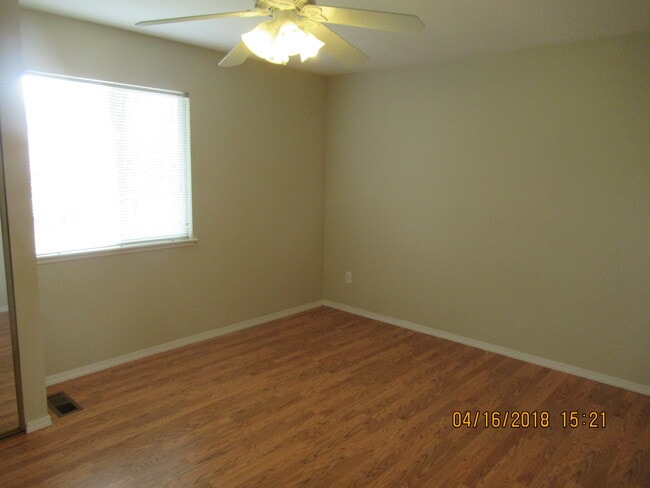 Foto del edificio - 964 Arrowhead Dr