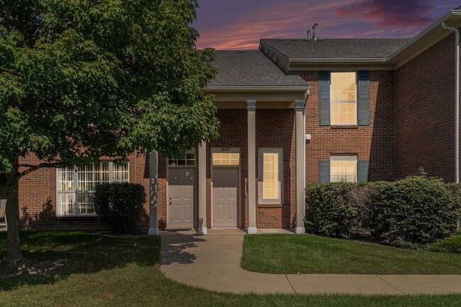 Foto del edificio - 22209 Chesapeake Cir