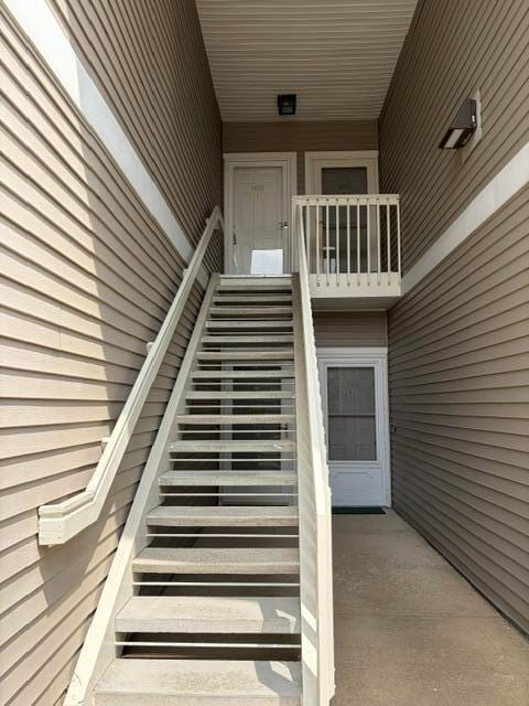 Building Photo - 1452 Fox Pointe Cir