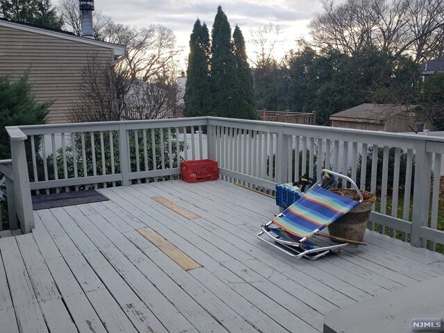 Foto del edificio - 341 Haywood Dr