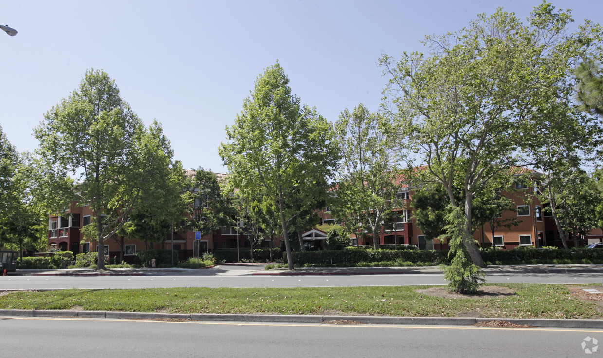 Building Photo - Rosewood Terrace