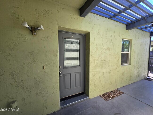Foto del edificio - 2302 N 36th St
