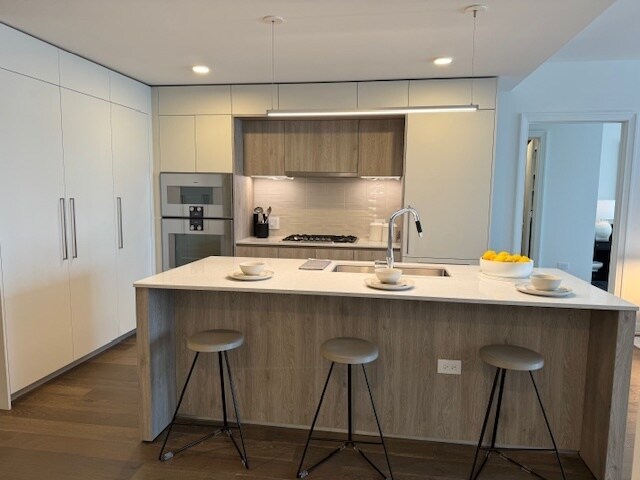 Foto del edificio - 211 N Harbor Dr